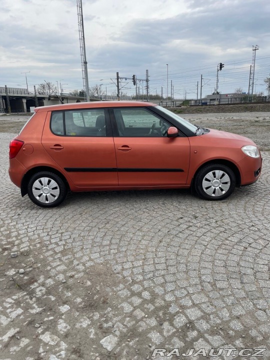 Škoda Fabia 1,2   úsporná, nová STK 2007