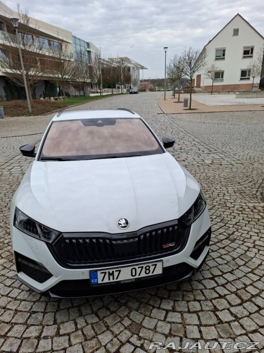 Škoda Octavia RS, 4x4, Matrix, tažné, z 1800
