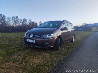 Volkswagen Sharan 2,0   tdi 2012