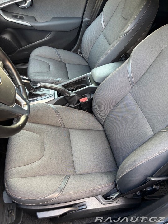 Volvo V40 2,0   D3 110kW AT Nez. To 2016