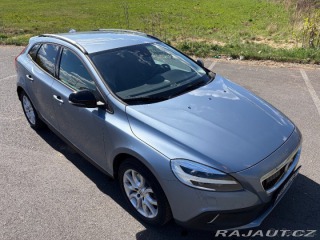 Volvo V40 2,0   D3 110kW AT Nez. To 2016