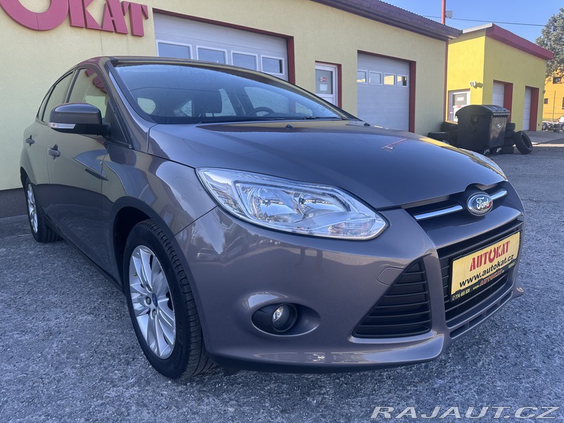 Ford Focus 1.6i 92kW/1MAJ/ESP/Top