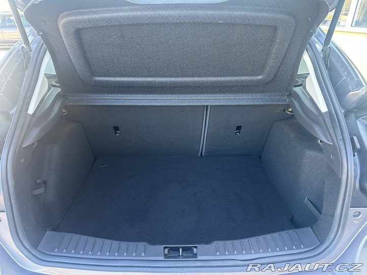 Ford Focus 1.6i 92kW/1MAJ/ESP/Top 2011