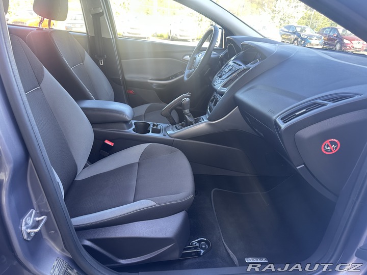 Ford Focus 1.6i 92kW/1MAJ/ESP/Top 2011