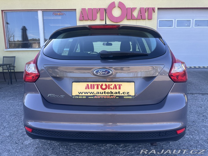 Ford Focus 1.6i 92kW/1MAJ/ESP/Top 2011