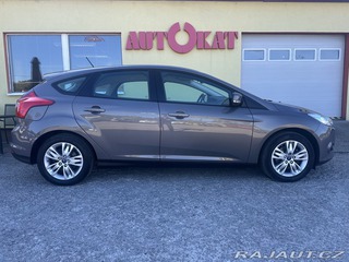 Ford Focus 1.6i 92kW/1MAJ/ESP/Top 2011