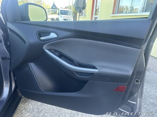 Ford Focus 1.6i 92kW/1MAJ/ESP/Top 2011