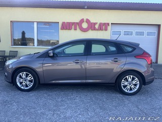 Ford Focus 1.6i 92kW/1MAJ/ESP/Top 2011