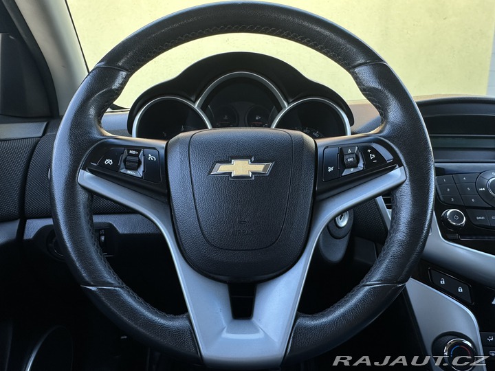 Chevrolet Cruze 2.0 VCDi/1MAJ/ČR/91tisKM/ 2013