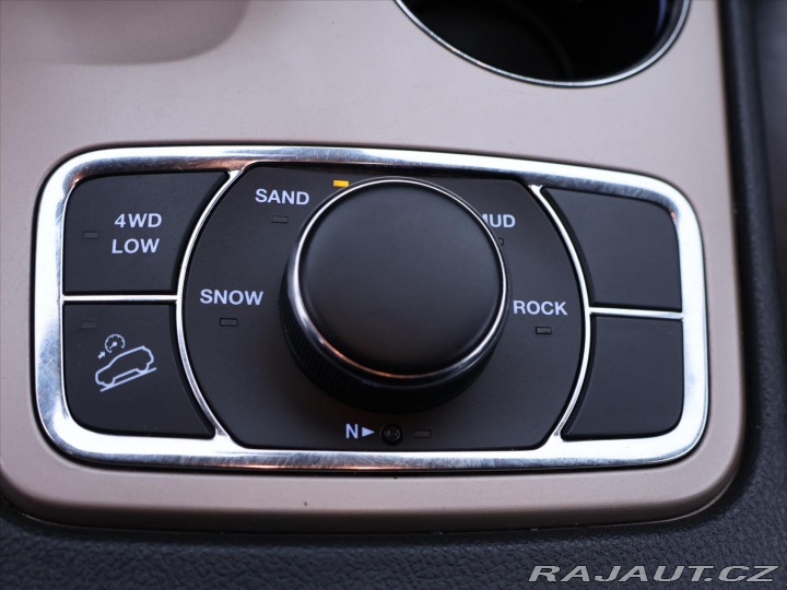 Jeep Grand Cherokee 3,0 CRDI 184kW 4x4 Limite 2014