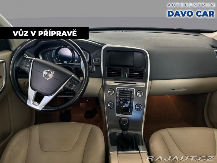 Volvo XC60 2,0 D3 100kW Summum Serv. 2014