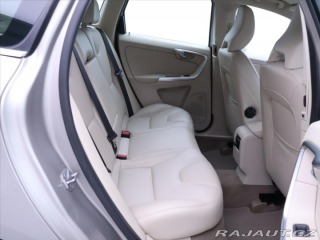 Volvo XC60 2,0 D3 100kW Summum Serv. 2014