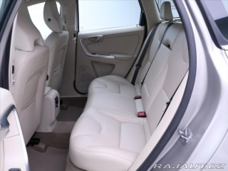 Volvo XC60 2,0 D3 100kW Summum Serv. 2014