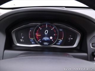 Volvo XC60 2,0 D3 100kW Summum Serv. 2014