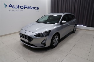 Ford Focus 1,5 TDCi NAVI VÝHŘEV VOLA