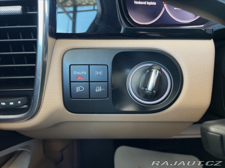 Porsche Cayenne 3,0 V6 Sport Chrono*Panor 2021