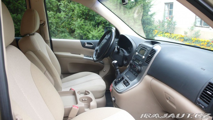 Kia Carnival  2008