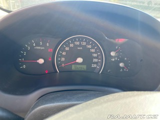 Kia Carnival  2008