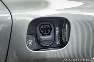 Porsche Macan Turbo Electric 2024