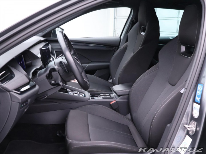 Škoda Octavia 2,0 TDI DSG Sportline DPH 2023