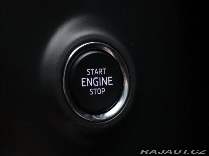 Škoda Octavia 2,0 TDI DSG Sportline DPH 2023