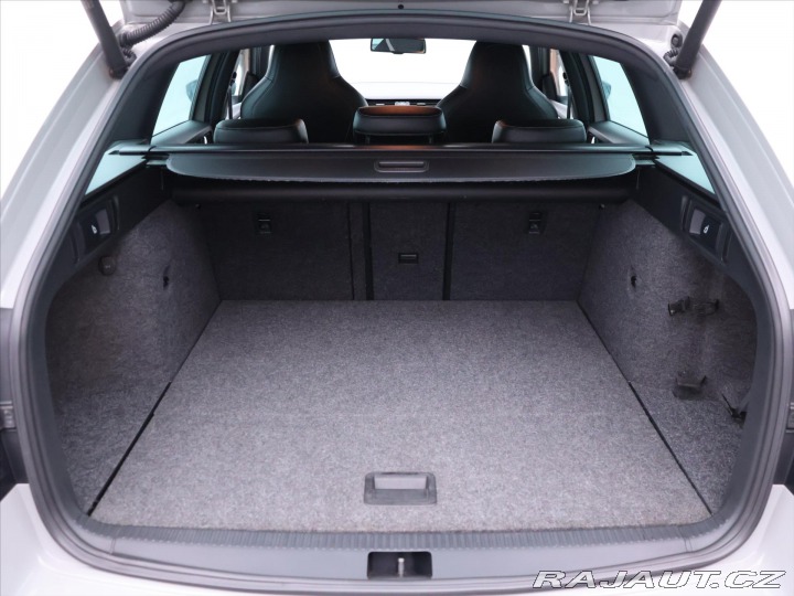 Škoda Octavia 2,0 TDI 135kW DSG Webasto 2014