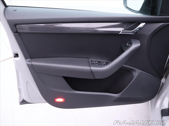 Škoda Octavia 2,0 TDI 135kW DSG Webasto 2014