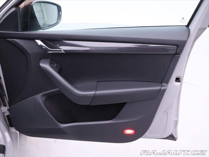 Škoda Octavia 2,0 TDI 135kW DSG Webasto 2014