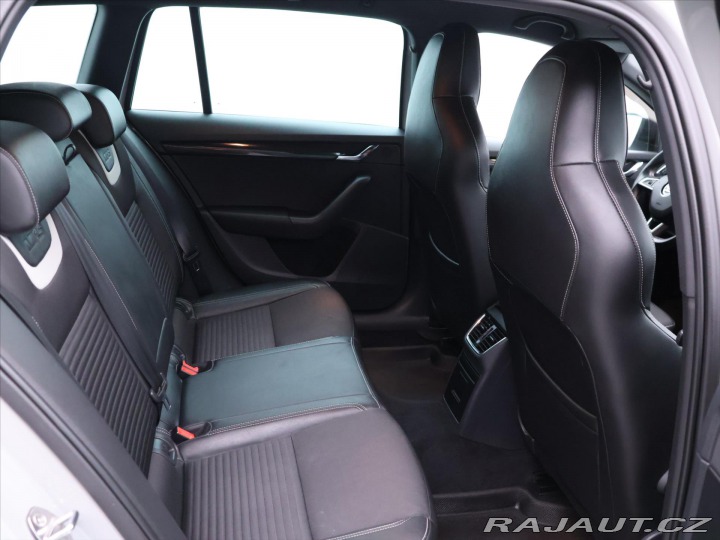 Škoda Octavia 2,0 TDI 135kW DSG Webasto 2014