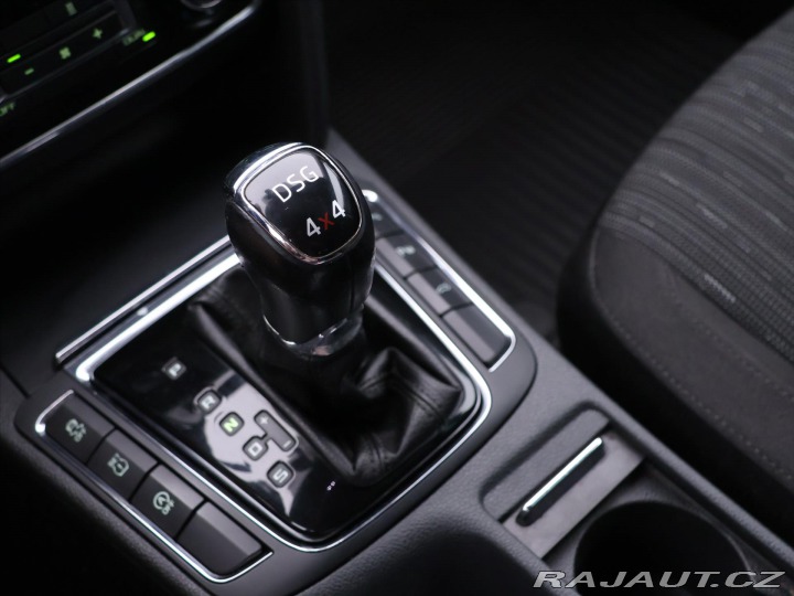 Škoda Superb 2.0 TDI 125kW DSG 4x4 Ele 2013