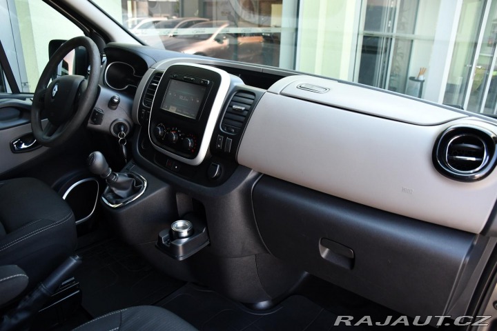 Renault Trafic 1.6dCi 8.MÍST TAŽNÉ ČR 2015