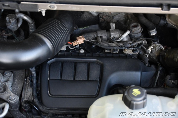 Renault Trafic 1.6dCi 8.MÍST TAŽNÉ ČR 2015