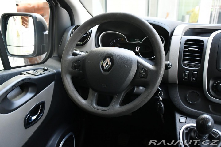 Renault Trafic 1.6dCi 8.MÍST TAŽNÉ ČR 2015
