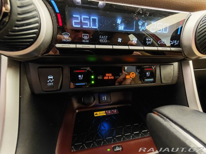 Toyota RAV4 2.5 Hybrid Executive 2023
