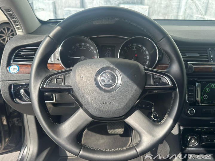 Škoda Superb 2.0TDi, 125KW,WEBASTO,SAD 2013