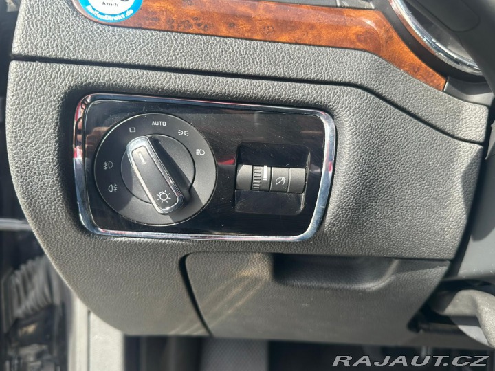 Škoda Superb 2.0TDi, 125KW,WEBASTO,SAD 2013