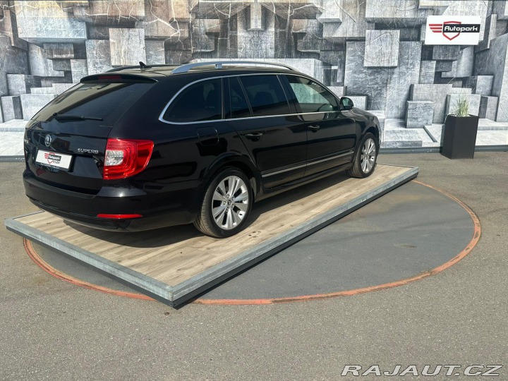 Škoda Superb 2.0TDi, 125KW,WEBASTO,SAD 2013
