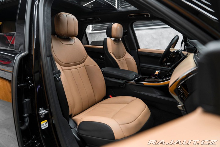 Land Rover Range Rover Sport Dynamic SE Hybrid 2025