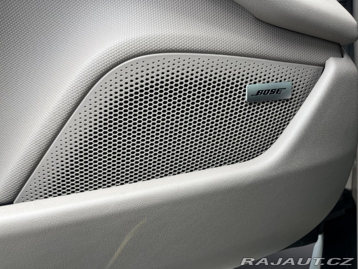 Porsche Taycan 4 Cross Turismo 2024