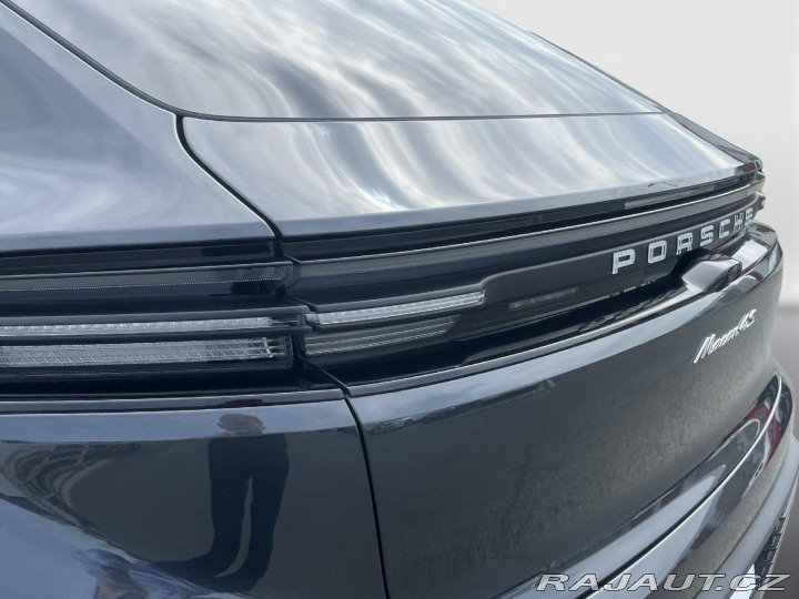 Porsche Macan 4s 2025