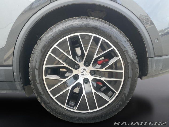 Porsche Macan 4s 2025