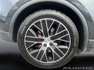 Porsche Macan 4s 2025