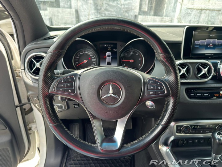 Mercedes-Benz X X, 220D, 120KW, 360 ° 2019