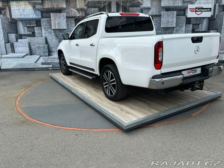 Mercedes-Benz X X, 220D, 120KW, 360 ° 2019