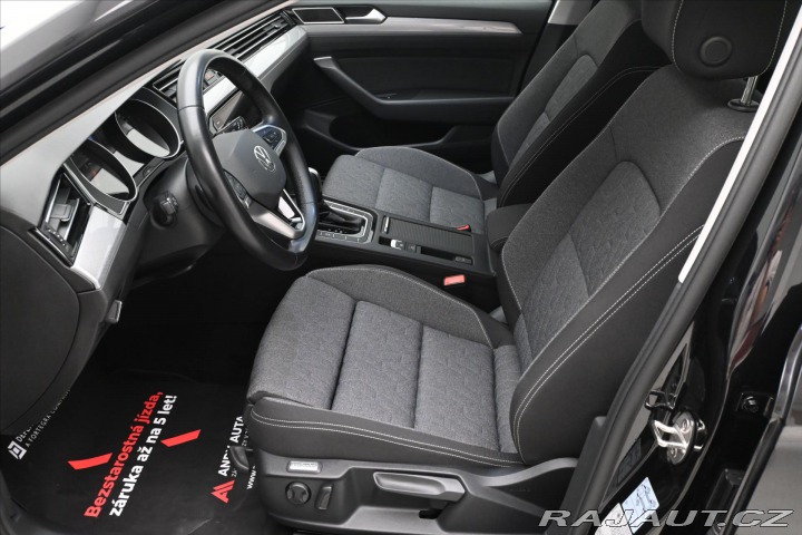 Volkswagen Passat 2,0 TDI 110 kW DSG Busine 2024