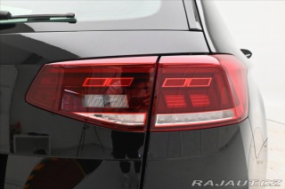 Volkswagen Passat 2,0 TDI 110 kW DSG Busine 2024