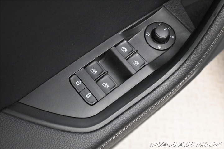 Škoda Superb 2,0 TDI 110 kW DSG Style 2023