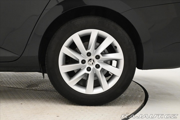 Škoda Superb 2,0 TDI 110 kW DSG Style 2023