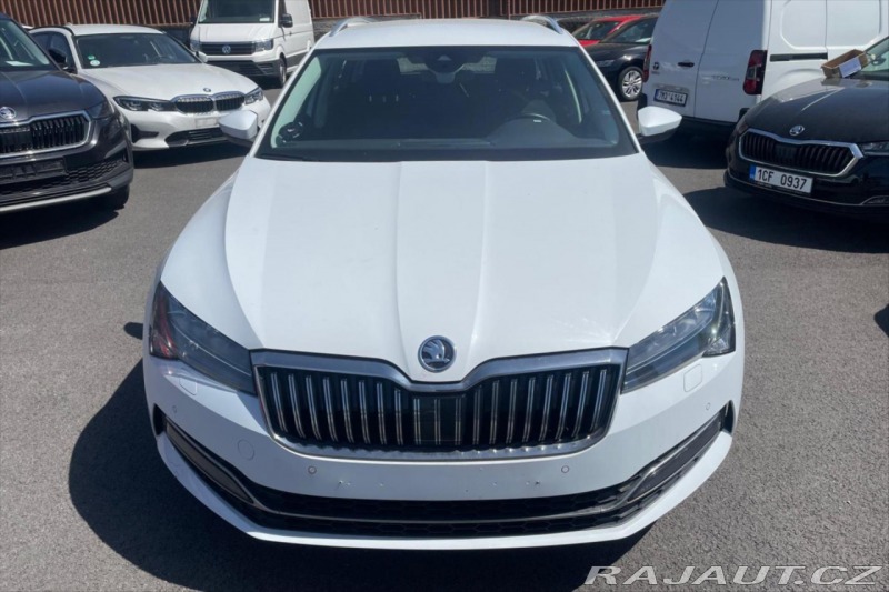 Škoda Superb 2,0 TDI 110 kW DSG Style