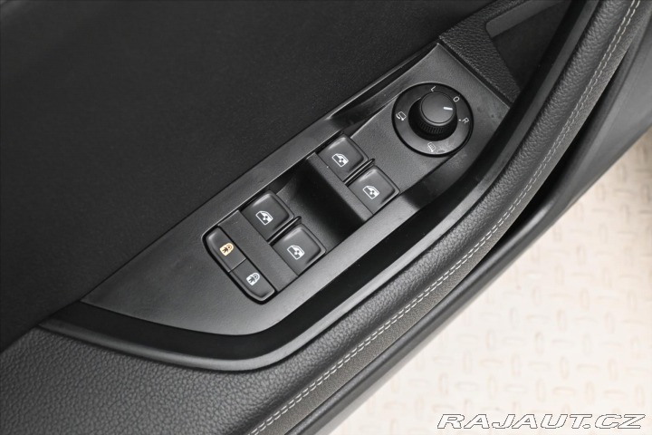 Škoda Superb 2,0 TDI 110 kW DSG Style 2021